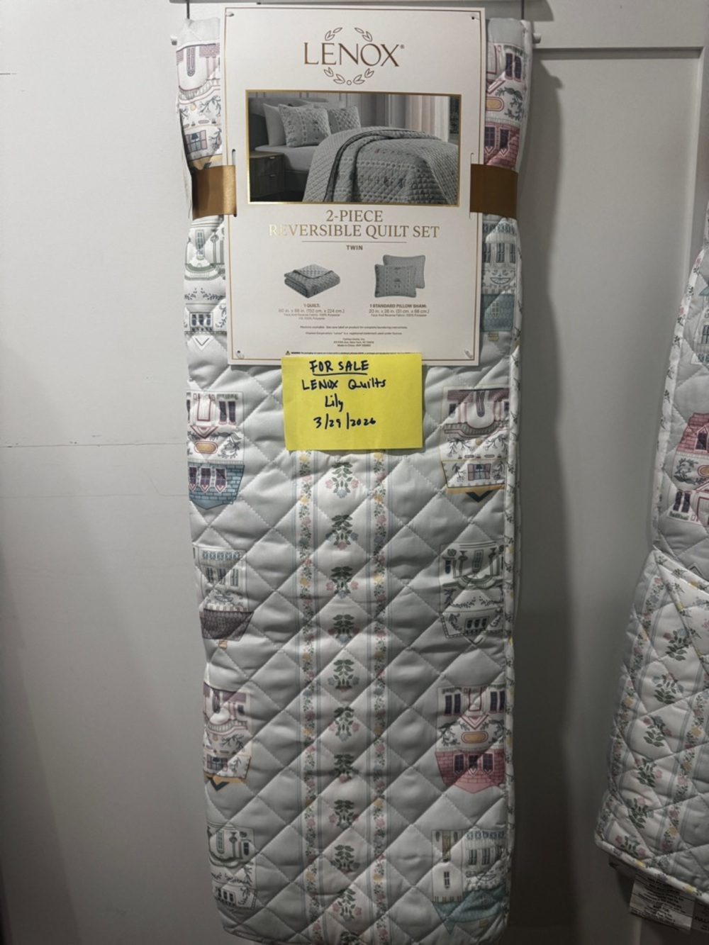 Lenox Light Blue Pastel Village Reversible Quilt Sets